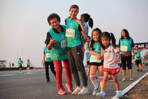 BIB: 0612, 533, 505
                            <button type="button" onclick="openModal(11938286)" class="btn btn-primary btn-sm float-right btn-popup" data-toggle="modal" data-target=".modal-high-quality">
                        <i class="fas fa-shopping-cart"></i> Add to Cart
                    </button>
                                            <button type="button" onclick="isThisMe(11938286, true)" class="btn btn-success btn-sm float-right btn-popup btn-isme hidden" data-toggle="tooltip" data-placement="bottom" title="นี่คือรูปของคุณใช่ไหม คลิกที่นี่เพื่อเอาเข้าอัลบั้ม">
                        <i class="fas fa-plus"></i> Add to album
                    </button>
                    <button type="button" onclick="isThisMe(11938286, false)" class="btn btn-warning btn-sm float-right btn-popup btn-isnotme hidden">
                        <i class="fas fa-ban"></i> Remove from album
                    </button>