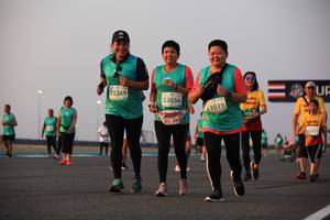 BIB: 53269, 52656, 63019, 502, 51311
                            <button type="button" onclick="openModal(12123772)" class="btn btn-primary btn-sm float-right btn-popup" data-toggle="modal" data-target=".modal-high-quality">
                        <i class="fas fa-shopping-cart"></i> Add to Cart
                    </button>
                                            <button type="button" onclick="isThisMe(12123772, true)" class="btn btn-success btn-sm float-right btn-popup btn-isme hidden" data-toggle="tooltip" data-placement="bottom" title="นี่คือรูปของคุณใช่ไหม คลิกที่นี่เพื่อเอาเข้าอัลบั้ม">
                        <i class="fas fa-plus"></i> Add to album
                    </button>
                    <button type="button" onclick="isThisMe(12123772, false)" class="btn btn-warning btn-sm float-right btn-popup btn-isnotme hidden">
                        <i class="fas fa-ban"></i> Remove from album
                    </button>