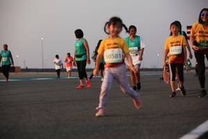 BIB: 5029, 53193, 51311, 50501
                            <button type="button" onclick="openModal(11943720)" class="btn btn-primary btn-sm float-right btn-popup" data-toggle="modal" data-target=".modal-high-quality">
                        <i class="fas fa-shopping-cart"></i> Add to Cart
                    </button>
                                            <button type="button" onclick="isThisMe(11943720, true)" class="btn btn-success btn-sm float-right btn-popup btn-isme hidden" data-toggle="tooltip" data-placement="bottom" title="นี่คือรูปของคุณใช่ไหม คลิกที่นี่เพื่อเอาเข้าอัลบั้ม">
                        <i class="fas fa-plus"></i> Add to album
                    </button>
                    <button type="button" onclick="isThisMe(11943720, false)" class="btn btn-warning btn-sm float-right btn-popup btn-isnotme hidden">
                        <i class="fas fa-ban"></i> Remove from album
                    </button>