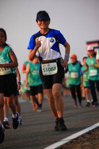 BIB: 519, 51088
                            <button type="button" onclick="openModal(11883554)" class="btn btn-primary btn-sm float-right btn-popup" data-toggle="modal" data-target=".modal-high-quality">
                        <i class="fas fa-shopping-cart"></i> Add to Cart
                    </button>
                                            <button type="button" onclick="isThisMe(11883554, true)" class="btn btn-success btn-sm float-right btn-popup btn-isme hidden" data-toggle="tooltip" data-placement="bottom" title="นี่คือรูปของคุณใช่ไหม คลิกที่นี่เพื่อเอาเข้าอัลบั้ม">
                        <i class="fas fa-plus"></i> Add to album
                    </button>
                    <button type="button" onclick="isThisMe(11883554, false)" class="btn btn-warning btn-sm float-right btn-popup btn-isnotme hidden">
                        <i class="fas fa-ban"></i> Remove from album
                    </button>