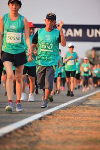 BIB: 50550, 50165
                            <button type="button" onclick="openModal(11873475)" class="btn btn-primary btn-sm float-right btn-popup" data-toggle="modal" data-target=".modal-high-quality">
                        <i class="fas fa-shopping-cart"></i> Add to Cart
                    </button>
                                            <button type="button" onclick="isThisMe(11873475, true)" class="btn btn-success btn-sm float-right btn-popup btn-isme hidden" data-toggle="tooltip" data-placement="bottom" title="นี่คือรูปของคุณใช่ไหม คลิกที่นี่เพื่อเอาเข้าอัลบั้ม">
                        <i class="fas fa-plus"></i> Add to album
                    </button>
                    <button type="button" onclick="isThisMe(11873475, false)" class="btn btn-warning btn-sm float-right btn-popup btn-isnotme hidden">
                        <i class="fas fa-ban"></i> Remove from album
                    </button>