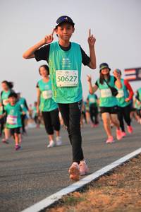 BIB: 50627, 
                            <button type="button" onclick="openModal(11880556)" class="btn btn-primary btn-sm float-right btn-popup" data-toggle="modal" data-target=".modal-high-quality">
                        <i class="fas fa-shopping-cart"></i> Add to Cart
                    </button>
                                            <button type="button" onclick="isThisMe(11880556, true)" class="btn btn-success btn-sm float-right btn-popup btn-isme hidden" data-toggle="tooltip" data-placement="bottom" title="นี่คือรูปของคุณใช่ไหม คลิกที่นี่เพื่อเอาเข้าอัลบั้ม">
                        <i class="fas fa-plus"></i> Add to album
                    </button>
                    <button type="button" onclick="isThisMe(11880556, false)" class="btn btn-warning btn-sm float-right btn-popup btn-isnotme hidden">
                        <i class="fas fa-ban"></i> Remove from album
                    </button>