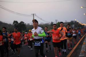 BIB: 147, 22517, 41201
                            <button type="button" onclick="openModal(12769579)" class="btn btn-primary btn-sm float-right btn-popup" data-toggle="modal" data-target=".modal-high-quality">
                        <i class="fas fa-shopping-cart"></i> Add to Cart
                    </button>
                                            <button type="button" onclick="isThisMe(12769579, true)" class="btn btn-success btn-sm float-right btn-popup btn-isme hidden" data-toggle="tooltip" data-placement="bottom" title="นี่คือรูปของคุณใช่ไหม คลิกที่นี่เพื่อเอาเข้าอัลบั้ม">
                        <i class="fas fa-plus"></i> Add to album
                    </button>
                    <button type="button" onclick="isThisMe(12769579, false)" class="btn btn-warning btn-sm float-right btn-popup btn-isnotme hidden">
                        <i class="fas fa-ban"></i> Remove from album
                    </button>