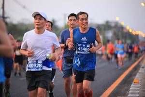 BIB: 45486, 40928
                            <button type="button" onclick="openModal(12770381)" class="btn btn-primary btn-sm float-right btn-popup" data-toggle="modal" data-target=".modal-high-quality">
                        <i class="fas fa-shopping-cart"></i> Add to Cart
                    </button>
                                            <button type="button" onclick="isThisMe(12770381, true)" class="btn btn-success btn-sm float-right btn-popup btn-isme hidden" data-toggle="tooltip" data-placement="bottom" title="นี่คือรูปของคุณใช่ไหม คลิกที่นี่เพื่อเอาเข้าอัลบั้ม">
                        <i class="fas fa-plus"></i> Add to album
                    </button>
                    <button type="button" onclick="isThisMe(12770381, false)" class="btn btn-warning btn-sm float-right btn-popup btn-isnotme hidden">
                        <i class="fas fa-ban"></i> Remove from album
                    </button>