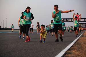 BIB: 52786, 51974
                            <button type="button" onclick="openModal(11938692)" class="btn btn-primary btn-sm float-right btn-popup" data-toggle="modal" data-target=".modal-high-quality">
                        <i class="fas fa-shopping-cart"></i> Add to Cart
                    </button>
                                            <button type="button" onclick="isThisMe(11938692, true)" class="btn btn-success btn-sm float-right btn-popup btn-isme hidden" data-toggle="tooltip" data-placement="bottom" title="นี่คือรูปของคุณใช่ไหม คลิกที่นี่เพื่อเอาเข้าอัลบั้ม">
                        <i class="fas fa-plus"></i> Add to album
                    </button>
                    <button type="button" onclick="isThisMe(11938692, false)" class="btn btn-warning btn-sm float-right btn-popup btn-isnotme hidden">
                        <i class="fas fa-ban"></i> Remove from album
                    </button>