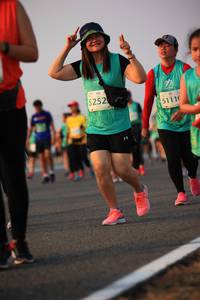 BIB: 5252, 51110
                            <button type="button" onclick="openModal(10541168)" class="btn btn-primary btn-sm float-right btn-popup" data-toggle="modal" data-target=".modal-high-quality">
                        <i class="fas fa-shopping-cart"></i> Add to Cart
                    </button>
                                            <button type="button" onclick="isThisMe(10541168, true)" class="btn btn-success btn-sm float-right btn-popup btn-isme hidden" data-toggle="tooltip" data-placement="bottom" title="นี่คือรูปของคุณใช่ไหม คลิกที่นี่เพื่อเอาเข้าอัลบั้ม">
                        <i class="fas fa-plus"></i> Add to album
                    </button>
                    <button type="button" onclick="isThisMe(10541168, false)" class="btn btn-warning btn-sm float-right btn-popup btn-isnotme hidden">
                        <i class="fas fa-ban"></i> Remove from album
                    </button>