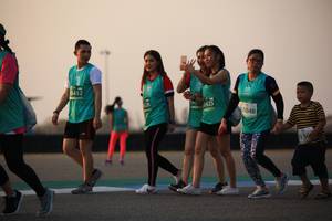 BIB: 3432, 3425, 51048, 130
                            <button type="button" onclick="openModal(11925087)" class="btn btn-primary btn-sm float-right btn-popup" data-toggle="modal" data-target=".modal-high-quality">
                        <i class="fas fa-shopping-cart"></i> Add to Cart
                    </button>
                                            <button type="button" onclick="isThisMe(11925087, true)" class="btn btn-success btn-sm float-right btn-popup btn-isme hidden" data-toggle="tooltip" data-placement="bottom" title="นี่คือรูปของคุณใช่ไหม คลิกที่นี่เพื่อเอาเข้าอัลบั้ม">
                        <i class="fas fa-plus"></i> Add to album
                    </button>
                    <button type="button" onclick="isThisMe(11925087, false)" class="btn btn-warning btn-sm float-right btn-popup btn-isnotme hidden">
                        <i class="fas fa-ban"></i> Remove from album
                    </button>