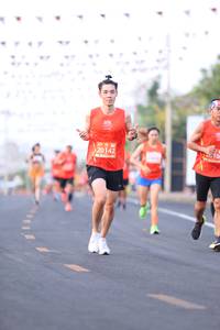 BIB: 20142
                            <button type="button" onclick="openModal(11025809)" class="btn btn-primary btn-sm float-right btn-popup" data-toggle="modal" data-target=".modal-high-quality">
                        <i class="fas fa-shopping-cart"></i> Add to Cart
                    </button>
                                            <button type="button" onclick="isThisMe(11025809, true)" class="btn btn-success btn-sm float-right btn-popup btn-isme hidden" data-toggle="tooltip" data-placement="bottom" title="นี่คือรูปของคุณใช่ไหม คลิกที่นี่เพื่อเอาเข้าอัลบั้ม">
                        <i class="fas fa-plus"></i> Add to album
                    </button>
                    <button type="button" onclick="isThisMe(11025809, false)" class="btn btn-warning btn-sm float-right btn-popup btn-isnotme hidden">
                        <i class="fas fa-ban"></i> Remove from album
                    </button>