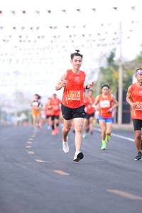 BIB: 20142, 261
                            <button type="button" onclick="openModal(11025806)" class="btn btn-primary btn-sm float-right btn-popup" data-toggle="modal" data-target=".modal-high-quality">
                        <i class="fas fa-shopping-cart"></i> Add to Cart
                    </button>
                                            <button type="button" onclick="isThisMe(11025806, true)" class="btn btn-success btn-sm float-right btn-popup btn-isme hidden" data-toggle="tooltip" data-placement="bottom" title="นี่คือรูปของคุณใช่ไหม คลิกที่นี่เพื่อเอาเข้าอัลบั้ม">
                        <i class="fas fa-plus"></i> Add to album
                    </button>
                    <button type="button" onclick="isThisMe(11025806, false)" class="btn btn-warning btn-sm float-right btn-popup btn-isnotme hidden">
                        <i class="fas fa-ban"></i> Remove from album
                    </button>