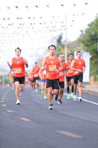 BIB: 20390, 120142, 1100
                            <button type="button" onclick="openModal(11025769)" class="btn btn-primary btn-sm float-right btn-popup" data-toggle="modal" data-target=".modal-high-quality">
                        <i class="fas fa-shopping-cart"></i> Add to Cart
                    </button>
                                            <button type="button" onclick="isThisMe(11025769, true)" class="btn btn-success btn-sm float-right btn-popup btn-isme hidden" data-toggle="tooltip" data-placement="bottom" title="นี่คือรูปของคุณใช่ไหม คลิกที่นี่เพื่อเอาเข้าอัลบั้ม">
                        <i class="fas fa-plus"></i> Add to album
                    </button>
                    <button type="button" onclick="isThisMe(11025769, false)" class="btn btn-warning btn-sm float-right btn-popup btn-isnotme hidden">
                        <i class="fas fa-ban"></i> Remove from album
                    </button>