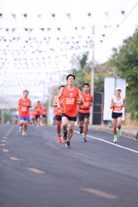 BIB: 22709
                            <button type="button" onclick="openModal(11019930)" class="btn btn-primary btn-sm float-right btn-popup" data-toggle="modal" data-target=".modal-high-quality">
                        <i class="fas fa-shopping-cart"></i> Add to Cart
                    </button>
                                            <button type="button" onclick="isThisMe(11019930, true)" class="btn btn-success btn-sm float-right btn-popup btn-isme hidden" data-toggle="tooltip" data-placement="bottom" title="นี่คือรูปของคุณใช่ไหม คลิกที่นี่เพื่อเอาเข้าอัลบั้ม">
                        <i class="fas fa-plus"></i> Add to album
                    </button>
                    <button type="button" onclick="isThisMe(11019930, false)" class="btn btn-warning btn-sm float-right btn-popup btn-isnotme hidden">
                        <i class="fas fa-ban"></i> Remove from album
                    </button>