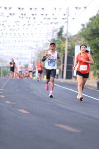 BIB: 40612, 23892
                            <button type="button" onclick="openModal(11024500)" class="btn btn-primary btn-sm float-right btn-popup" data-toggle="modal" data-target=".modal-high-quality">
                        <i class="fas fa-shopping-cart"></i> Add to Cart
                    </button>
                                            <button type="button" onclick="isThisMe(11024500, true)" class="btn btn-success btn-sm float-right btn-popup btn-isme hidden" data-toggle="tooltip" data-placement="bottom" title="นี่คือรูปของคุณใช่ไหม คลิกที่นี่เพื่อเอาเข้าอัลบั้ม">
                        <i class="fas fa-plus"></i> Add to album
                    </button>
                    <button type="button" onclick="isThisMe(11024500, false)" class="btn btn-warning btn-sm float-right btn-popup btn-isnotme hidden">
                        <i class="fas fa-ban"></i> Remove from album
                    </button>