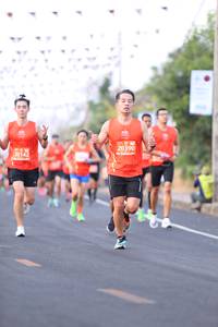BIB: 20390, 20142
                            <button type="button" onclick="openModal(11025791)" class="btn btn-primary btn-sm float-right btn-popup" data-toggle="modal" data-target=".modal-high-quality">
                        <i class="fas fa-shopping-cart"></i> Add to Cart
                    </button>
                                            <button type="button" onclick="isThisMe(11025791, true)" class="btn btn-success btn-sm float-right btn-popup btn-isme hidden" data-toggle="tooltip" data-placement="bottom" title="นี่คือรูปของคุณใช่ไหม คลิกที่นี่เพื่อเอาเข้าอัลบั้ม">
                        <i class="fas fa-plus"></i> Add to album
                    </button>
                    <button type="button" onclick="isThisMe(11025791, false)" class="btn btn-warning btn-sm float-right btn-popup btn-isnotme hidden">
                        <i class="fas fa-ban"></i> Remove from album
                    </button>