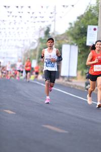 BIB: 40612, 23892
                            <button type="button" onclick="openModal(11024537)" class="btn btn-primary btn-sm float-right btn-popup" data-toggle="modal" data-target=".modal-high-quality">
                        <i class="fas fa-shopping-cart"></i> Add to Cart
                    </button>
                                            <button type="button" onclick="isThisMe(11024537, true)" class="btn btn-success btn-sm float-right btn-popup btn-isme hidden" data-toggle="tooltip" data-placement="bottom" title="นี่คือรูปของคุณใช่ไหม คลิกที่นี่เพื่อเอาเข้าอัลบั้ม">
                        <i class="fas fa-plus"></i> Add to album
                    </button>
                    <button type="button" onclick="isThisMe(11024537, false)" class="btn btn-warning btn-sm float-right btn-popup btn-isnotme hidden">
                        <i class="fas fa-ban"></i> Remove from album
                    </button>
