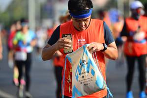 BIB: 27815, 44523
                            <button type="button" onclick="openModal(10990799)" class="btn btn-primary btn-sm float-right btn-popup" data-toggle="modal" data-target=".modal-high-quality">
                        <i class="fas fa-shopping-cart"></i> Add to Cart
                    </button>
                                            <button type="button" onclick="isThisMe(10990799, true)" class="btn btn-success btn-sm float-right btn-popup btn-isme hidden" data-toggle="tooltip" data-placement="bottom" title="นี่คือรูปของคุณใช่ไหม คลิกที่นี่เพื่อเอาเข้าอัลบั้ม">
                        <i class="fas fa-plus"></i> Add to album
                    </button>
                    <button type="button" onclick="isThisMe(10990799, false)" class="btn btn-warning btn-sm float-right btn-popup btn-isnotme hidden">
                        <i class="fas fa-ban"></i> Remove from album
                    </button>