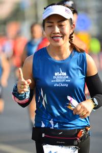 BIB: 20500
                            <button type="button" onclick="openModal(10993603)" class="btn btn-primary btn-sm float-right btn-popup" data-toggle="modal" data-target=".modal-high-quality">
                        <i class="fas fa-shopping-cart"></i> Add to Cart
                    </button>
                                            <button type="button" onclick="isThisMe(10993603, true)" class="btn btn-success btn-sm float-right btn-popup btn-isme hidden" data-toggle="tooltip" data-placement="bottom" title="นี่คือรูปของคุณใช่ไหม คลิกที่นี่เพื่อเอาเข้าอัลบั้ม">
                        <i class="fas fa-plus"></i> Add to album
                    </button>
                    <button type="button" onclick="isThisMe(10993603, false)" class="btn btn-warning btn-sm float-right btn-popup btn-isnotme hidden">
                        <i class="fas fa-ban"></i> Remove from album
                    </button>