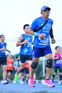 BIB: 201, 44225, 4140
                            <button type="button" onclick="openModal(11518011)" class="btn btn-primary btn-sm float-right btn-popup" data-toggle="modal" data-target=".modal-high-quality">
                        <i class="fas fa-shopping-cart"></i> Add to Cart
                    </button>
                                            <button type="button" onclick="isThisMe(11518011, true)" class="btn btn-success btn-sm float-right btn-popup btn-isme hidden" data-toggle="tooltip" data-placement="bottom" title="นี่คือรูปของคุณใช่ไหม คลิกที่นี่เพื่อเอาเข้าอัลบั้ม">
                        <i class="fas fa-plus"></i> Add to album
                    </button>
                    <button type="button" onclick="isThisMe(11518011, false)" class="btn btn-warning btn-sm float-right btn-popup btn-isnotme hidden">
                        <i class="fas fa-ban"></i> Remove from album
                    </button>