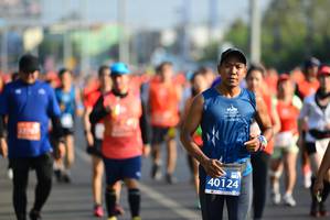 BIB: 40124
                            <button type="button" onclick="openModal(10982226)" class="btn btn-primary btn-sm float-right btn-popup" data-toggle="modal" data-target=".modal-high-quality">
                        <i class="fas fa-shopping-cart"></i> Add to Cart
                    </button>
                                            <button type="button" onclick="isThisMe(10982226, true)" class="btn btn-success btn-sm float-right btn-popup btn-isme hidden" data-toggle="tooltip" data-placement="bottom" title="นี่คือรูปของคุณใช่ไหม คลิกที่นี่เพื่อเอาเข้าอัลบั้ม">
                        <i class="fas fa-plus"></i> Add to album
                    </button>
                    <button type="button" onclick="isThisMe(10982226, false)" class="btn btn-warning btn-sm float-right btn-popup btn-isnotme hidden">
                        <i class="fas fa-ban"></i> Remove from album
                    </button>