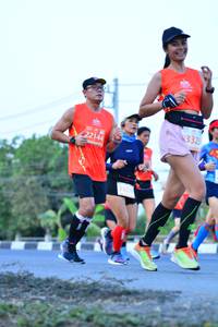 BIB: 3323, 22144, 2321
                            <button type="button" onclick="openModal(11508840)" class="btn btn-primary btn-sm float-right btn-popup" data-toggle="modal" data-target=".modal-high-quality">
                        <i class="fas fa-shopping-cart"></i> Add to Cart
                    </button>
                                            <button type="button" onclick="isThisMe(11508840, true)" class="btn btn-success btn-sm float-right btn-popup btn-isme hidden" data-toggle="tooltip" data-placement="bottom" title="นี่คือรูปของคุณใช่ไหม คลิกที่นี่เพื่อเอาเข้าอัลบั้ม">
                        <i class="fas fa-plus"></i> Add to album
                    </button>
                    <button type="button" onclick="isThisMe(11508840, false)" class="btn btn-warning btn-sm float-right btn-popup btn-isnotme hidden">
                        <i class="fas fa-ban"></i> Remove from album
                    </button>
