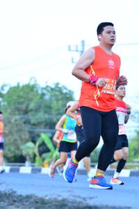 BIB: 2674
                            <button type="button" onclick="openModal(11506403)" class="btn btn-primary btn-sm float-right btn-popup" data-toggle="modal" data-target=".modal-high-quality">
                        <i class="fas fa-shopping-cart"></i> Add to Cart
                    </button>
                                            <button type="button" onclick="isThisMe(11506403, true)" class="btn btn-success btn-sm float-right btn-popup btn-isme hidden" data-toggle="tooltip" data-placement="bottom" title="นี่คือรูปของคุณใช่ไหม คลิกที่นี่เพื่อเอาเข้าอัลบั้ม">
                        <i class="fas fa-plus"></i> Add to album
                    </button>
                    <button type="button" onclick="isThisMe(11506403, false)" class="btn btn-warning btn-sm float-right btn-popup btn-isnotme hidden">
                        <i class="fas fa-ban"></i> Remove from album
                    </button>