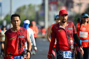 BIB: 28743, 28745
                            <button type="button" onclick="openModal(11032854)" class="btn btn-primary btn-sm float-right btn-popup" data-toggle="modal" data-target=".modal-high-quality">
                        <i class="fas fa-shopping-cart"></i> Add to Cart
                    </button>
                                            <button type="button" onclick="isThisMe(11032854, true)" class="btn btn-success btn-sm float-right btn-popup btn-isme hidden" data-toggle="tooltip" data-placement="bottom" title="นี่คือรูปของคุณใช่ไหม คลิกที่นี่เพื่อเอาเข้าอัลบั้ม">
                        <i class="fas fa-plus"></i> Add to album
                    </button>
                    <button type="button" onclick="isThisMe(11032854, false)" class="btn btn-warning btn-sm float-right btn-popup btn-isnotme hidden">
                        <i class="fas fa-ban"></i> Remove from album
                    </button>