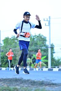 BIB: 1307
                            <button type="button" onclick="openModal(11506506)" class="btn btn-primary btn-sm float-right btn-popup" data-toggle="modal" data-target=".modal-high-quality">
                        <i class="fas fa-shopping-cart"></i> Add to Cart
                    </button>
                                            <button type="button" onclick="isThisMe(11506506, true)" class="btn btn-success btn-sm float-right btn-popup btn-isme hidden" data-toggle="tooltip" data-placement="bottom" title="นี่คือรูปของคุณใช่ไหม คลิกที่นี่เพื่อเอาเข้าอัลบั้ม">
                        <i class="fas fa-plus"></i> Add to album
                    </button>
                    <button type="button" onclick="isThisMe(11506506, false)" class="btn btn-warning btn-sm float-right btn-popup btn-isnotme hidden">
                        <i class="fas fa-ban"></i> Remove from album
                    </button>