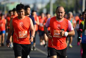 BIB: 563, 2610
                            <button type="button" onclick="openModal(10963520)" class="btn btn-primary btn-sm float-right btn-popup" data-toggle="modal" data-target=".modal-high-quality">
                        <i class="fas fa-shopping-cart"></i> Add to Cart
                    </button>
                                            <button type="button" onclick="isThisMe(10963520, true)" class="btn btn-success btn-sm float-right btn-popup btn-isme hidden" data-toggle="tooltip" data-placement="bottom" title="นี่คือรูปของคุณใช่ไหม คลิกที่นี่เพื่อเอาเข้าอัลบั้ม">
                        <i class="fas fa-plus"></i> Add to album
                    </button>
                    <button type="button" onclick="isThisMe(10963520, false)" class="btn btn-warning btn-sm float-right btn-popup btn-isnotme hidden">
                        <i class="fas fa-ban"></i> Remove from album
                    </button>