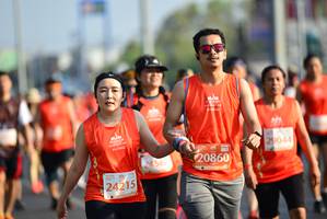BIB: 20104
                            <button type="button" onclick="openModal(10965487)" class="btn btn-primary btn-sm float-right btn-popup" data-toggle="modal" data-target=".modal-high-quality">
                        <i class="fas fa-shopping-cart"></i> Add to Cart
                    </button>
                                            <button type="button" onclick="isThisMe(10965487, true)" class="btn btn-success btn-sm float-right btn-popup btn-isme hidden" data-toggle="tooltip" data-placement="bottom" title="นี่คือรูปของคุณใช่ไหม คลิกที่นี่เพื่อเอาเข้าอัลบั้ม">
                        <i class="fas fa-plus"></i> Add to album
                    </button>
                    <button type="button" onclick="isThisMe(10965487, false)" class="btn btn-warning btn-sm float-right btn-popup btn-isnotme hidden">
                        <i class="fas fa-ban"></i> Remove from album
                    </button>