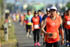 BIB: 21218
                            <button type="button" onclick="openModal(11008752)" class="btn btn-primary btn-sm float-right btn-popup" data-toggle="modal" data-target=".modal-high-quality">
                        <i class="fas fa-shopping-cart"></i> Add to Cart
                    </button>
                                            <button type="button" onclick="isThisMe(11008752, true)" class="btn btn-success btn-sm float-right btn-popup btn-isme hidden" data-toggle="tooltip" data-placement="bottom" title="นี่คือรูปของคุณใช่ไหม คลิกที่นี่เพื่อเอาเข้าอัลบั้ม">
                        <i class="fas fa-plus"></i> Add to album
                    </button>
                    <button type="button" onclick="isThisMe(11008752, false)" class="btn btn-warning btn-sm float-right btn-popup btn-isnotme hidden">
                        <i class="fas fa-ban"></i> Remove from album
                    </button>