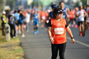 BIB: 5993
                            <button type="button" onclick="openModal(11031579)" class="btn btn-primary btn-sm float-right btn-popup" data-toggle="modal" data-target=".modal-high-quality">
                        <i class="fas fa-shopping-cart"></i> Add to Cart
                    </button>
                                            <button type="button" onclick="isThisMe(11031579, true)" class="btn btn-success btn-sm float-right btn-popup btn-isme hidden" data-toggle="tooltip" data-placement="bottom" title="นี่คือรูปของคุณใช่ไหม คลิกที่นี่เพื่อเอาเข้าอัลบั้ม">
                        <i class="fas fa-plus"></i> Add to album
                    </button>
                    <button type="button" onclick="isThisMe(11031579, false)" class="btn btn-warning btn-sm float-right btn-popup btn-isnotme hidden">
                        <i class="fas fa-ban"></i> Remove from album
                    </button>