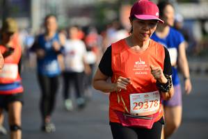 BIB: 27126, 21883
                            <button type="button" onclick="openModal(11007288)" class="btn btn-primary btn-sm float-right btn-popup" data-toggle="modal" data-target=".modal-high-quality">
                        <i class="fas fa-shopping-cart"></i> Add to Cart
                    </button>
                                            <button type="button" onclick="isThisMe(11007288, true)" class="btn btn-success btn-sm float-right btn-popup btn-isme hidden" data-toggle="tooltip" data-placement="bottom" title="นี่คือรูปของคุณใช่ไหม คลิกที่นี่เพื่อเอาเข้าอัลบั้ม">
                        <i class="fas fa-plus"></i> Add to album
                    </button>
                    <button type="button" onclick="isThisMe(11007288, false)" class="btn btn-warning btn-sm float-right btn-popup btn-isnotme hidden">
                        <i class="fas fa-ban"></i> Remove from album
                    </button>