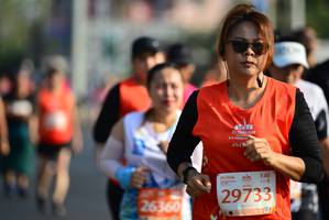BIB: 0883, 21012
                            <button type="button" onclick="openModal(11008690)" class="btn btn-primary btn-sm float-right btn-popup" data-toggle="modal" data-target=".modal-high-quality">
                        <i class="fas fa-shopping-cart"></i> Add to Cart
                    </button>
                                            <button type="button" onclick="isThisMe(11008690, true)" class="btn btn-success btn-sm float-right btn-popup btn-isme hidden" data-toggle="tooltip" data-placement="bottom" title="นี่คือรูปของคุณใช่ไหม คลิกที่นี่เพื่อเอาเข้าอัลบั้ม">
                        <i class="fas fa-plus"></i> Add to album
                    </button>
                    <button type="button" onclick="isThisMe(11008690, false)" class="btn btn-warning btn-sm float-right btn-popup btn-isnotme hidden">
                        <i class="fas fa-ban"></i> Remove from album
                    </button>