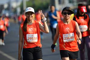 BIB: 528
                            <button type="button" onclick="openModal(11038788)" class="btn btn-primary btn-sm float-right btn-popup" data-toggle="modal" data-target=".modal-high-quality">
                        <i class="fas fa-shopping-cart"></i> Add to Cart
                    </button>
                                            <button type="button" onclick="isThisMe(11038788, true)" class="btn btn-success btn-sm float-right btn-popup btn-isme hidden" data-toggle="tooltip" data-placement="bottom" title="นี่คือรูปของคุณใช่ไหม คลิกที่นี่เพื่อเอาเข้าอัลบั้ม">
                        <i class="fas fa-plus"></i> Add to album
                    </button>
                    <button type="button" onclick="isThisMe(11038788, false)" class="btn btn-warning btn-sm float-right btn-popup btn-isnotme hidden">
                        <i class="fas fa-ban"></i> Remove from album
                    </button>