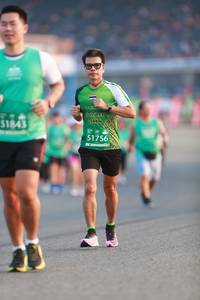 BIB: 500, 1843, 51756
                            <button type="button" onclick="openModal(10545985)" class="btn btn-primary btn-sm float-right btn-popup" data-toggle="modal" data-target=".modal-high-quality">
                        <i class="fas fa-shopping-cart"></i> Add to Cart
                    </button>
                                            <button type="button" onclick="isThisMe(10545985, true)" class="btn btn-success btn-sm float-right btn-popup btn-isme hidden" data-toggle="tooltip" data-placement="bottom" title="นี่คือรูปของคุณใช่ไหม คลิกที่นี่เพื่อเอาเข้าอัลบั้ม">
                        <i class="fas fa-plus"></i> Add to album
                    </button>
                    <button type="button" onclick="isThisMe(10545985, false)" class="btn btn-warning btn-sm float-right btn-popup btn-isnotme hidden">
                        <i class="fas fa-ban"></i> Remove from album
                    </button>