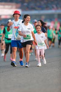 BIB: 568, 52229
                            <button type="button" onclick="openModal(10560192)" class="btn btn-primary btn-sm float-right btn-popup" data-toggle="modal" data-target=".modal-high-quality">
                        <i class="fas fa-shopping-cart"></i> Add to Cart
                    </button>
                                            <button type="button" onclick="isThisMe(10560192, true)" class="btn btn-success btn-sm float-right btn-popup btn-isme hidden" data-toggle="tooltip" data-placement="bottom" title="นี่คือรูปของคุณใช่ไหม คลิกที่นี่เพื่อเอาเข้าอัลบั้ม">
                        <i class="fas fa-plus"></i> Add to album
                    </button>
                    <button type="button" onclick="isThisMe(10560192, false)" class="btn btn-warning btn-sm float-right btn-popup btn-isnotme hidden">
                        <i class="fas fa-ban"></i> Remove from album
                    </button>