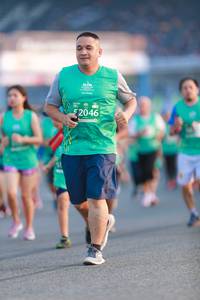 BIB: 2046
                            <button type="button" onclick="openModal(10545472)" class="btn btn-primary btn-sm float-right btn-popup" data-toggle="modal" data-target=".modal-high-quality">
                        <i class="fas fa-shopping-cart"></i> Add to Cart
                    </button>
                                            <button type="button" onclick="isThisMe(10545472, true)" class="btn btn-success btn-sm float-right btn-popup btn-isme hidden" data-toggle="tooltip" data-placement="bottom" title="นี่คือรูปของคุณใช่ไหม คลิกที่นี่เพื่อเอาเข้าอัลบั้ม">
                        <i class="fas fa-plus"></i> Add to album
                    </button>
                    <button type="button" onclick="isThisMe(10545472, false)" class="btn btn-warning btn-sm float-right btn-popup btn-isnotme hidden">
                        <i class="fas fa-ban"></i> Remove from album
                    </button>