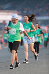 BIB: 83373
                            <button type="button" onclick="openModal(10562949)" class="btn btn-primary btn-sm float-right btn-popup" data-toggle="modal" data-target=".modal-high-quality">
                        <i class="fas fa-shopping-cart"></i> Add to Cart
                    </button>
                                            <button type="button" onclick="isThisMe(10562949, true)" class="btn btn-success btn-sm float-right btn-popup btn-isme hidden" data-toggle="tooltip" data-placement="bottom" title="นี่คือรูปของคุณใช่ไหม คลิกที่นี่เพื่อเอาเข้าอัลบั้ม">
                        <i class="fas fa-plus"></i> Add to album
                    </button>
                    <button type="button" onclick="isThisMe(10562949, false)" class="btn btn-warning btn-sm float-right btn-popup btn-isnotme hidden">
                        <i class="fas fa-ban"></i> Remove from album
                    </button>