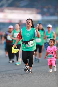 BIB: 3253
                            <button type="button" onclick="openModal(10563294)" class="btn btn-primary btn-sm float-right btn-popup" data-toggle="modal" data-target=".modal-high-quality">
                        <i class="fas fa-shopping-cart"></i> Add to Cart
                    </button>
                                            <button type="button" onclick="isThisMe(10563294, true)" class="btn btn-success btn-sm float-right btn-popup btn-isme hidden" data-toggle="tooltip" data-placement="bottom" title="นี่คือรูปของคุณใช่ไหม คลิกที่นี่เพื่อเอาเข้าอัลบั้ม">
                        <i class="fas fa-plus"></i> Add to album
                    </button>
                    <button type="button" onclick="isThisMe(10563294, false)" class="btn btn-warning btn-sm float-right btn-popup btn-isnotme hidden">
                        <i class="fas fa-ban"></i> Remove from album
                    </button>