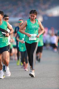 BIB: 570, 2819
                            <button type="button" onclick="openModal(10544942)" class="btn btn-primary btn-sm float-right btn-popup" data-toggle="modal" data-target=".modal-high-quality">
                        <i class="fas fa-shopping-cart"></i> Add to Cart
                    </button>
                                            <button type="button" onclick="isThisMe(10544942, true)" class="btn btn-success btn-sm float-right btn-popup btn-isme hidden" data-toggle="tooltip" data-placement="bottom" title="นี่คือรูปของคุณใช่ไหม คลิกที่นี่เพื่อเอาเข้าอัลบั้ม">
                        <i class="fas fa-plus"></i> Add to album
                    </button>
                    <button type="button" onclick="isThisMe(10544942, false)" class="btn btn-warning btn-sm float-right btn-popup btn-isnotme hidden">
                        <i class="fas fa-ban"></i> Remove from album
                    </button>