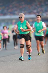 BIB: 1843
                            <button type="button" onclick="openModal(10545957)" class="btn btn-primary btn-sm float-right btn-popup" data-toggle="modal" data-target=".modal-high-quality">
                        <i class="fas fa-shopping-cart"></i> Add to Cart
                    </button>
                                            <button type="button" onclick="isThisMe(10545957, true)" class="btn btn-success btn-sm float-right btn-popup btn-isme hidden" data-toggle="tooltip" data-placement="bottom" title="นี่คือรูปของคุณใช่ไหม คลิกที่นี่เพื่อเอาเข้าอัลบั้ม">
                        <i class="fas fa-plus"></i> Add to album
                    </button>
                    <button type="button" onclick="isThisMe(10545957, false)" class="btn btn-warning btn-sm float-right btn-popup btn-isnotme hidden">
                        <i class="fas fa-ban"></i> Remove from album
                    </button>