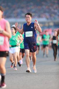 BIB: 52213
                            <button type="button" onclick="openModal(10542723)" class="btn btn-primary btn-sm float-right btn-popup" data-toggle="modal" data-target=".modal-high-quality">
                        <i class="fas fa-shopping-cart"></i> Add to Cart
                    </button>
                                            <button type="button" onclick="isThisMe(10542723, true)" class="btn btn-success btn-sm float-right btn-popup btn-isme hidden" data-toggle="tooltip" data-placement="bottom" title="นี่คือรูปของคุณใช่ไหม คลิกที่นี่เพื่อเอาเข้าอัลบั้ม">
                        <i class="fas fa-plus"></i> Add to album
                    </button>
                    <button type="button" onclick="isThisMe(10542723, false)" class="btn btn-warning btn-sm float-right btn-popup btn-isnotme hidden">
                        <i class="fas fa-ban"></i> Remove from album
                    </button>