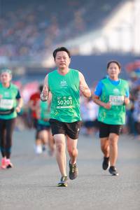 BIB: 50201
                            <button type="button" onclick="openModal(10542564)" class="btn btn-primary btn-sm float-right btn-popup" data-toggle="modal" data-target=".modal-high-quality">
                        <i class="fas fa-shopping-cart"></i> Add to Cart
                    </button>
                                            <button type="button" onclick="isThisMe(10542564, true)" class="btn btn-success btn-sm float-right btn-popup btn-isme hidden" data-toggle="tooltip" data-placement="bottom" title="นี่คือรูปของคุณใช่ไหม คลิกที่นี่เพื่อเอาเข้าอัลบั้ม">
                        <i class="fas fa-plus"></i> Add to album
                    </button>
                    <button type="button" onclick="isThisMe(10542564, false)" class="btn btn-warning btn-sm float-right btn-popup btn-isnotme hidden">
                        <i class="fas fa-ban"></i> Remove from album
                    </button>