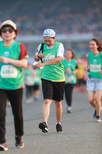 BIB: 084, 1238
                            <button type="button" onclick="openModal(10562944)" class="btn btn-primary btn-sm float-right btn-popup" data-toggle="modal" data-target=".modal-high-quality">
                        <i class="fas fa-shopping-cart"></i> Add to Cart
                    </button>
                                            <button type="button" onclick="isThisMe(10562944, true)" class="btn btn-success btn-sm float-right btn-popup btn-isme hidden" data-toggle="tooltip" data-placement="bottom" title="นี่คือรูปของคุณใช่ไหม คลิกที่นี่เพื่อเอาเข้าอัลบั้ม">
                        <i class="fas fa-plus"></i> Add to album
                    </button>
                    <button type="button" onclick="isThisMe(10562944, false)" class="btn btn-warning btn-sm float-right btn-popup btn-isnotme hidden">
                        <i class="fas fa-ban"></i> Remove from album
                    </button>