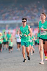 BIB: 0778, 51805
                            <button type="button" onclick="openModal(10543154)" class="btn btn-primary btn-sm float-right btn-popup" data-toggle="modal" data-target=".modal-high-quality">
                        <i class="fas fa-shopping-cart"></i> Add to Cart
                    </button>
                                            <button type="button" onclick="isThisMe(10543154, true)" class="btn btn-success btn-sm float-right btn-popup btn-isme hidden" data-toggle="tooltip" data-placement="bottom" title="นี่คือรูปของคุณใช่ไหม คลิกที่นี่เพื่อเอาเข้าอัลบั้ม">
                        <i class="fas fa-plus"></i> Add to album
                    </button>
                    <button type="button" onclick="isThisMe(10543154, false)" class="btn btn-warning btn-sm float-right btn-popup btn-isnotme hidden">
                        <i class="fas fa-ban"></i> Remove from album
                    </button>