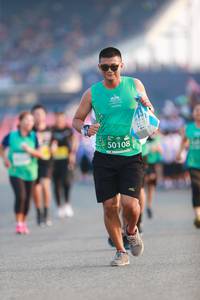 BIB: 50108
                            <button type="button" onclick="openModal(10540292)" class="btn btn-primary btn-sm float-right btn-popup" data-toggle="modal" data-target=".modal-high-quality">
                        <i class="fas fa-shopping-cart"></i> Add to Cart
                    </button>
                                            <button type="button" onclick="isThisMe(10540292, true)" class="btn btn-success btn-sm float-right btn-popup btn-isme hidden" data-toggle="tooltip" data-placement="bottom" title="นี่คือรูปของคุณใช่ไหม คลิกที่นี่เพื่อเอาเข้าอัลบั้ม">
                        <i class="fas fa-plus"></i> Add to album
                    </button>
                    <button type="button" onclick="isThisMe(10540292, false)" class="btn btn-warning btn-sm float-right btn-popup btn-isnotme hidden">
                        <i class="fas fa-ban"></i> Remove from album
                    </button>