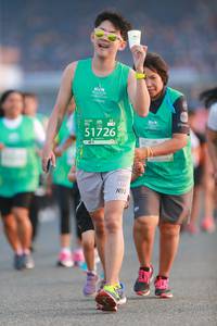 BIB: 51726
                            <button type="button" onclick="openModal(10548392)" class="btn btn-primary btn-sm float-right btn-popup" data-toggle="modal" data-target=".modal-high-quality">
                        <i class="fas fa-shopping-cart"></i> Add to Cart
                    </button>
                                            <button type="button" onclick="isThisMe(10548392, true)" class="btn btn-success btn-sm float-right btn-popup btn-isme hidden" data-toggle="tooltip" data-placement="bottom" title="นี่คือรูปของคุณใช่ไหม คลิกที่นี่เพื่อเอาเข้าอัลบั้ม">
                        <i class="fas fa-plus"></i> Add to album
                    </button>
                    <button type="button" onclick="isThisMe(10548392, false)" class="btn btn-warning btn-sm float-right btn-popup btn-isnotme hidden">
                        <i class="fas fa-ban"></i> Remove from album
                    </button>