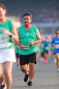 BIB: 2871, 2458
                            <button type="button" onclick="openModal(10539816)" class="btn btn-primary btn-sm float-right btn-popup" data-toggle="modal" data-target=".modal-high-quality">
                        <i class="fas fa-shopping-cart"></i> Add to Cart
                    </button>
                                            <button type="button" onclick="isThisMe(10539816, true)" class="btn btn-success btn-sm float-right btn-popup btn-isme hidden" data-toggle="tooltip" data-placement="bottom" title="นี่คือรูปของคุณใช่ไหม คลิกที่นี่เพื่อเอาเข้าอัลบั้ม">
                        <i class="fas fa-plus"></i> Add to album
                    </button>
                    <button type="button" onclick="isThisMe(10539816, false)" class="btn btn-warning btn-sm float-right btn-popup btn-isnotme hidden">
                        <i class="fas fa-ban"></i> Remove from album
                    </button>