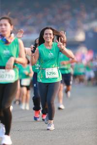 BIB: 52965, 0719
                            <button type="button" onclick="openModal(10541560)" class="btn btn-primary btn-sm float-right btn-popup" data-toggle="modal" data-target=".modal-high-quality">
                        <i class="fas fa-shopping-cart"></i> Add to Cart
                    </button>
                                            <button type="button" onclick="isThisMe(10541560, true)" class="btn btn-success btn-sm float-right btn-popup btn-isme hidden" data-toggle="tooltip" data-placement="bottom" title="นี่คือรูปของคุณใช่ไหม คลิกที่นี่เพื่อเอาเข้าอัลบั้ม">
                        <i class="fas fa-plus"></i> Add to album
                    </button>
                    <button type="button" onclick="isThisMe(10541560, false)" class="btn btn-warning btn-sm float-right btn-popup btn-isnotme hidden">
                        <i class="fas fa-ban"></i> Remove from album
                    </button>