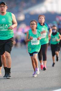 BIB: 50277, 50553
                            <button type="button" onclick="openModal(10540345)" class="btn btn-primary btn-sm float-right btn-popup" data-toggle="modal" data-target=".modal-high-quality">
                        <i class="fas fa-shopping-cart"></i> Add to Cart
                    </button>
                                            <button type="button" onclick="isThisMe(10540345, true)" class="btn btn-success btn-sm float-right btn-popup btn-isme hidden" data-toggle="tooltip" data-placement="bottom" title="นี่คือรูปของคุณใช่ไหม คลิกที่นี่เพื่อเอาเข้าอัลบั้ม">
                        <i class="fas fa-plus"></i> Add to album
                    </button>
                    <button type="button" onclick="isThisMe(10540345, false)" class="btn btn-warning btn-sm float-right btn-popup btn-isnotme hidden">
                        <i class="fas fa-ban"></i> Remove from album
                    </button>