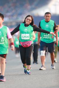 BIB: 52920, 50443
                            <button type="button" onclick="openModal(10558399)" class="btn btn-primary btn-sm float-right btn-popup" data-toggle="modal" data-target=".modal-high-quality">
                        <i class="fas fa-shopping-cart"></i> Add to Cart
                    </button>
                                            <button type="button" onclick="isThisMe(10558399, true)" class="btn btn-success btn-sm float-right btn-popup btn-isme hidden" data-toggle="tooltip" data-placement="bottom" title="นี่คือรูปของคุณใช่ไหม คลิกที่นี่เพื่อเอาเข้าอัลบั้ม">
                        <i class="fas fa-plus"></i> Add to album
                    </button>
                    <button type="button" onclick="isThisMe(10558399, false)" class="btn btn-warning btn-sm float-right btn-popup btn-isnotme hidden">
                        <i class="fas fa-ban"></i> Remove from album
                    </button>